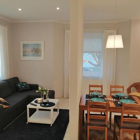 Cicha Przystan - Apartamenty Wyspa Solna Kolberg Exterior foto