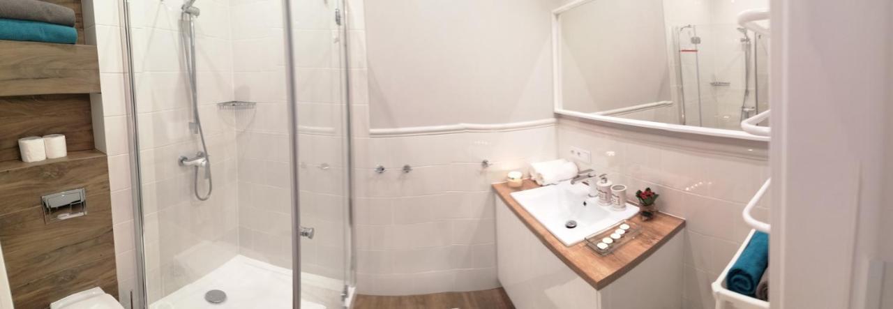 Cicha Przystan - Apartamenty Wyspa Solna Kolberg Exterior foto